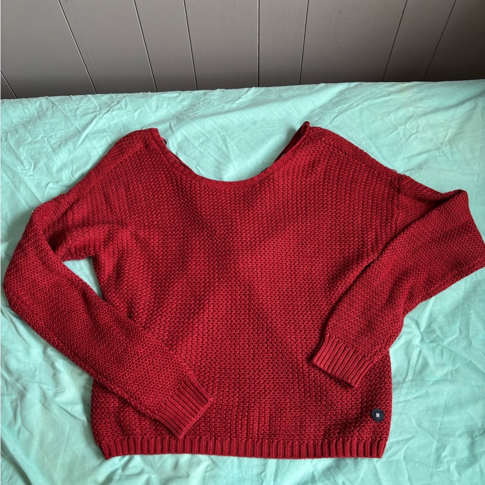 Hollister sweater
